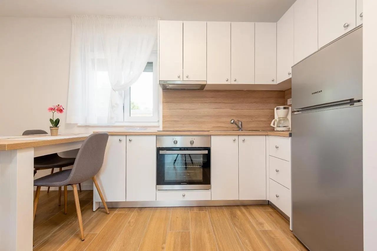 Apartment Apartmani Diva Zadar Croatia