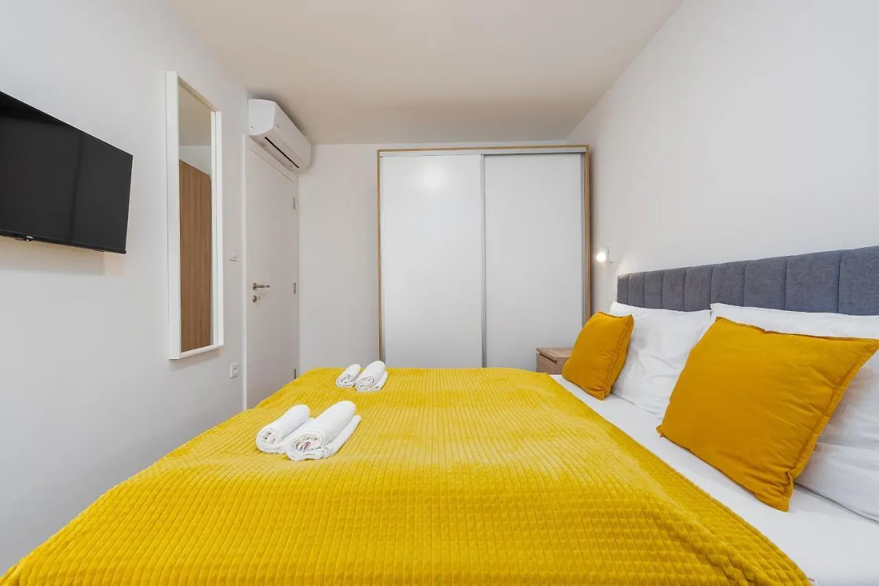 Apartmani Diva Zadar 0*,  Croatia
