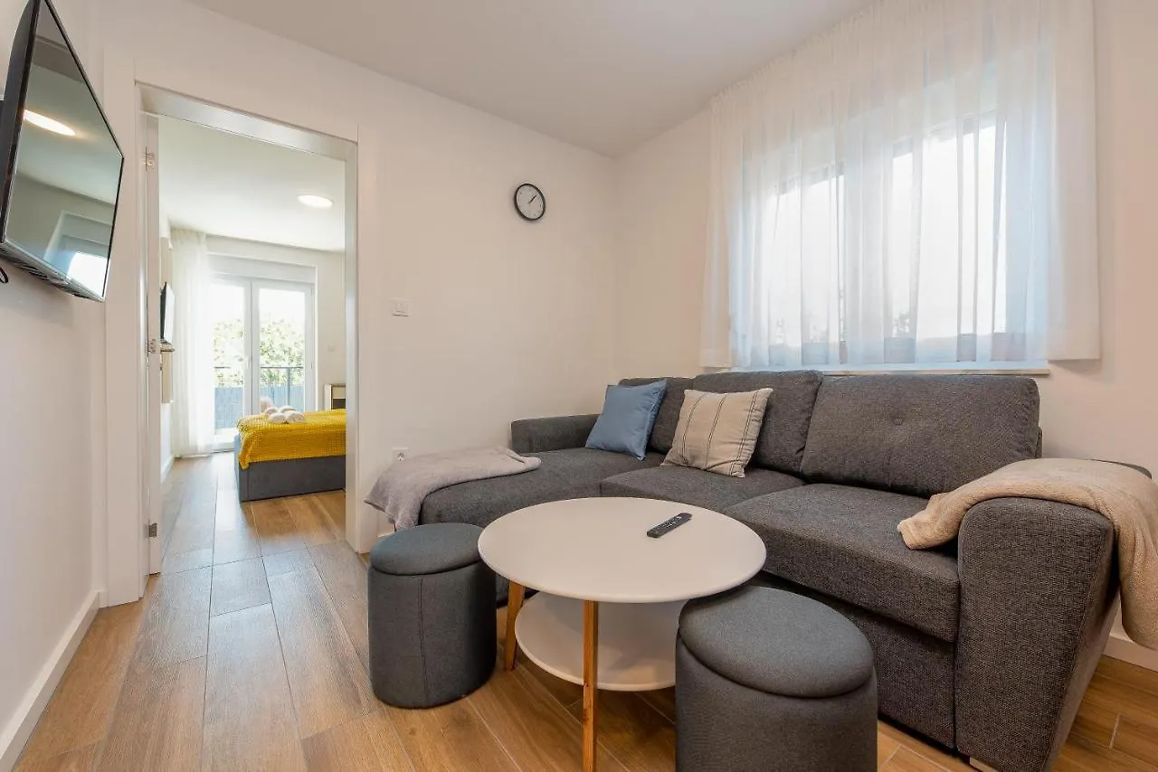 Apartmani Diva Zadar 0*,